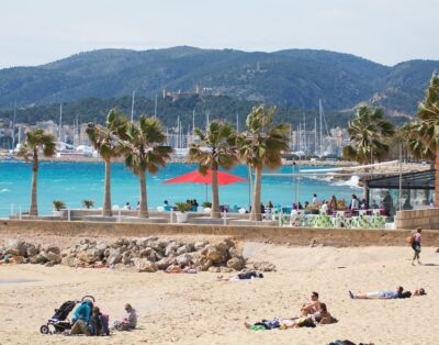 Holiday house for 6 guests with 150sqm in Palma