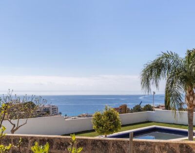 Little Bungalow with Pool and Sea View – Pool House